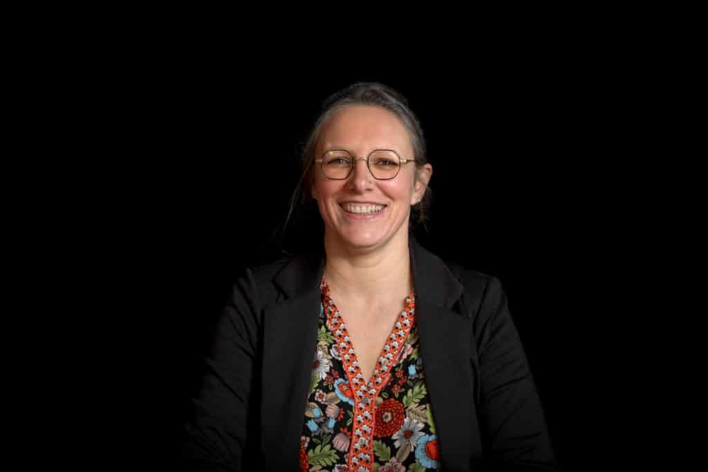 16-Ingrid-Conners-01